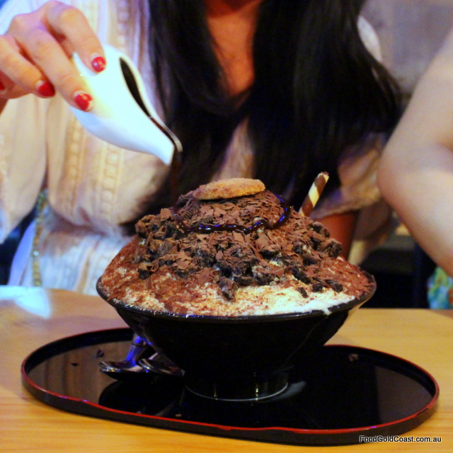 Izakaya Ichi_Chocolate icy snow flake dessert